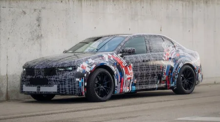 BMW mostra as primeiras imagens do M3 elétrico