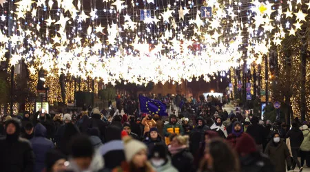 Manifestantes pró-UE voltam a reunir-se contra governo na Geórgia