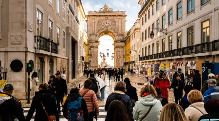 Airbnb, PSP e Centro Cibersegurança querem manter viajantes seguros