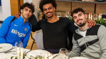 Trio português do Chelsea em destaque durante jantar de Natal