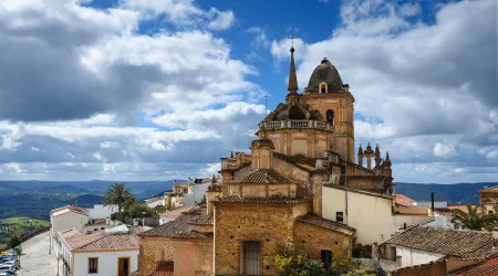 Tirou uns dias de férias? Vá até Espanha conhecer estas seis localidades