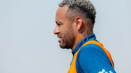 Saga continua: Neymar de fora do 1.º treino de 2025 do Al Hilal por dor