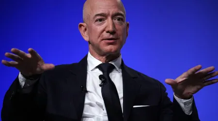 Demite-se do Washington Post após cartoon com Bezos ser rejeitado