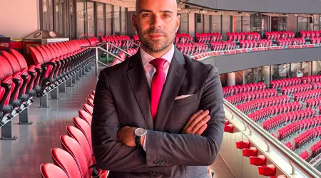 João Diogo Manteigas: "Arbitragem tendenciosa e em prejuízo do Benfica"