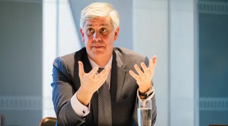 Centeno alerta para cumprimento de regras e importância da imigração