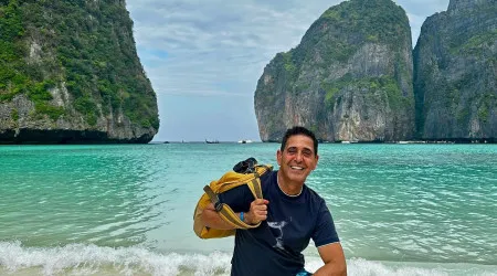 Assim foram as férias de José Figueiras na Tailândia