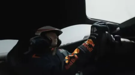 Max Verstappen conduz o Mustang mais potente de sempre