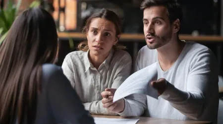 Amor, amor, dinheiro à parte? Se não, eis 'como' abrir uma conta conjunta