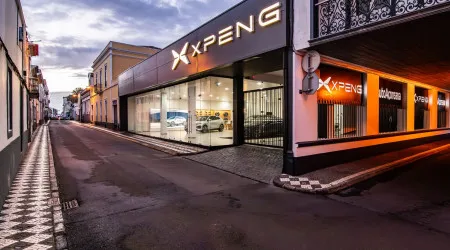 Automóveis elétricos da Xpeng chegam aos Açores