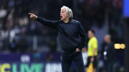 Jorge Jesus enaltece Arábia Saudita: "Benfica? Só o Di María jogava aqui"