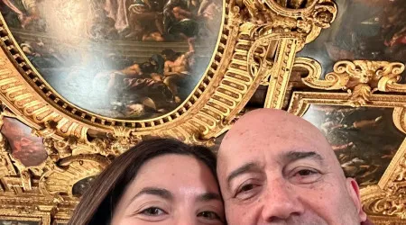 Novas imagens da escapadinha romântica de José Raposo e Sara Barradas 