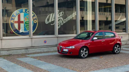 Alfa Romeo 147 já tem 25 anos, mas continua atual