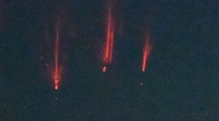 'Rasgos' no céu? Fotógrafo português observa fenómeno raro na Madeira