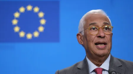 Costa manifesta "apoio total" à Comissão Europeia nas negociações com EUA