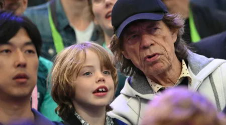 Filho de Mick Jagger é hospitalizado após acidente