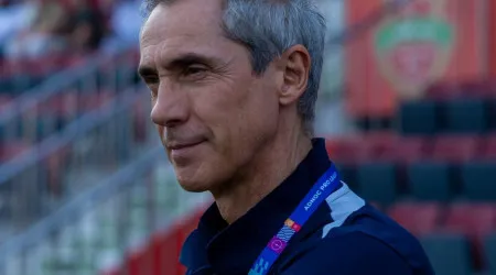 Shabab Al Ahli empata e Paulo Sousa mantém invencibilidade nos EAU