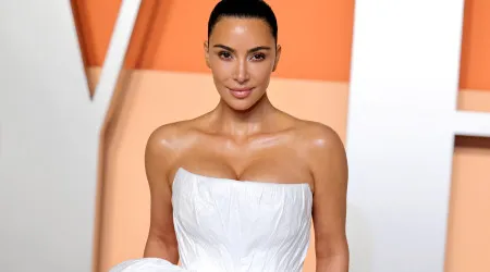 Kim Kardashian 'viaja' ao passado e partilha fotografias de 1991