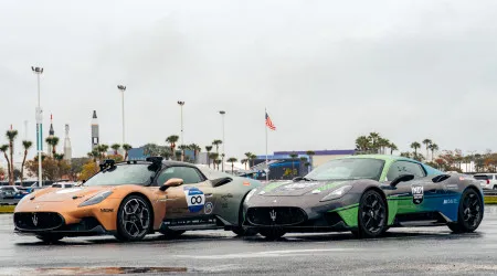 Maserati MC20 chega aos 318 km/h sem ninguém ao volante