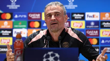 Luis Enrique 'atira-se' aos jornalistas: "Não temo nada"