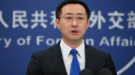 Três marinheiros chineses raptados no Gana estão a salvo