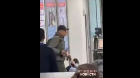 Entra em aeroporto e faz uma refém. Ex-lutador 'salva' o momento