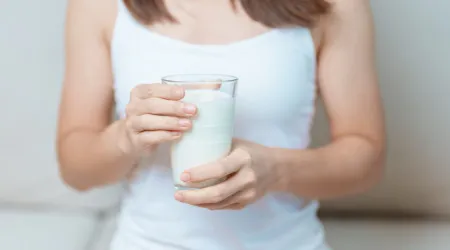 Beber leite pode aumentar os níveis de colesterol?