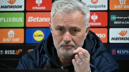 José Mourinho envia 'mensagem' a Roy Keane em momento especial