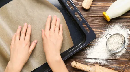 É seguro reutilizar o papel vegetal? Eis a resposta 