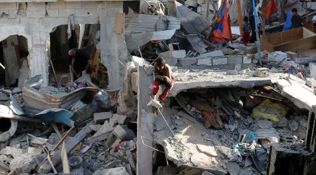 Ataques israelitas matam mais de 50 na Faixa de Gaza