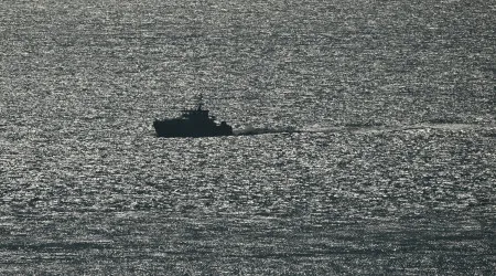 Navio espanhol acompanha embarcação com 62 pessoas nas Canárias