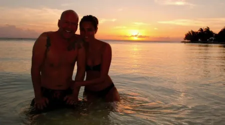 Dia especial: 16 fotos no aniversário de casamento de Bruce Willis