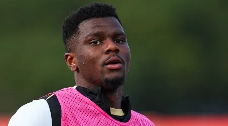 Diomande titular no triunfo da Costa do Martim na corrida para o Mundial