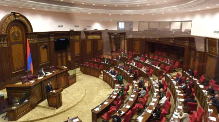 Arménia marca eleições legislativas para 7 de junho de 2026