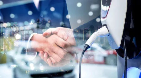 Quer um dos 'cheques'? Apoio à compra de elétricos pode ser pedido hoje
