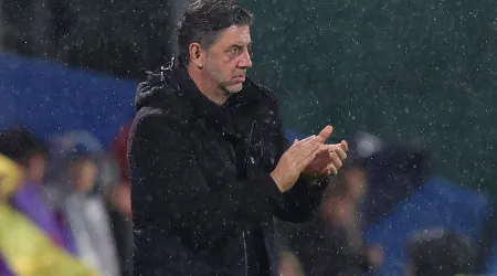 Ex-Benfica atira Rui Vitória para a vice-liderança da Grécia