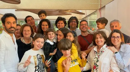 Aniversário da filha junta Cláudia Vieira e Pedro Teixeira. As imagens