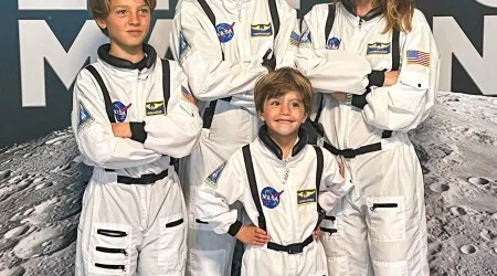 Uma aventura... no 'espaço'. Pimpinha Jardim e filhos de férias