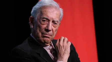 Vargas Llosa. "Sou escritor, gostava de ser lembrado pela minha escrita"