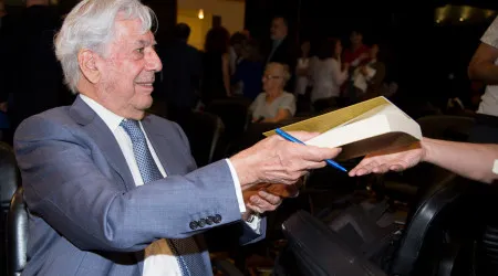 Mario Vargas Llosa: Da literatura ao futebol. O adeus ao "mestre"