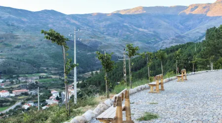 Sobrinho e amigo detidos por homicídio de irmãos em Unhais da Serra