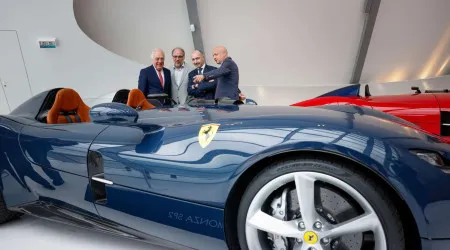 Não é preciso ir a Itália para ver uma exposição da Ferrari