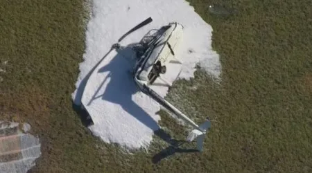 Helicóptero despenha-se ao tentar sair de aeroporto em Melbourne