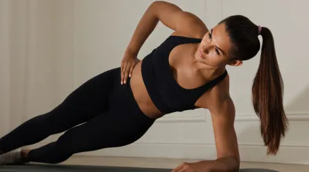 A prancha alternativa que deixa a barriga tonificada