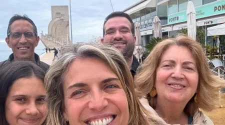 Em dia de aniversário, Sandra Felgueiras parabeniza a mãe 