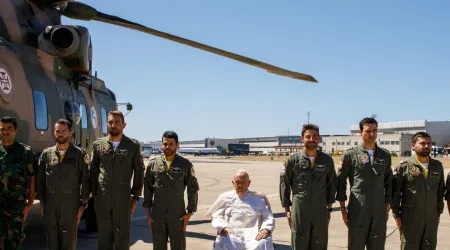 Força Aérea homenageia Papa Francisco. "Foi uma honra tê-lo entre nós!"
