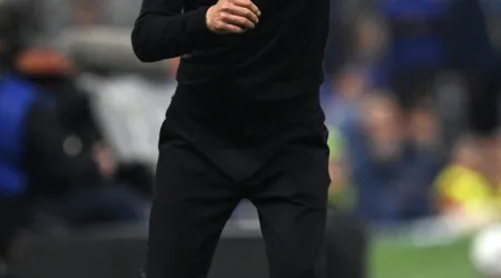Conceição justifica bom momento de Luka Jovic: "Perdeu alguns quilos"