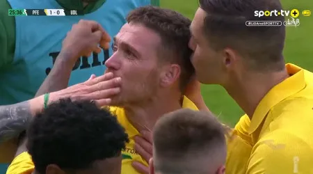 Antunes dedicou golo ao falecido pai e desabou em lágrimas