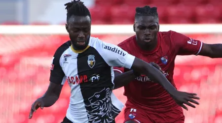 Azar de uns e sorte de outros. Gil sorri ao cair do pano e afunda Farense