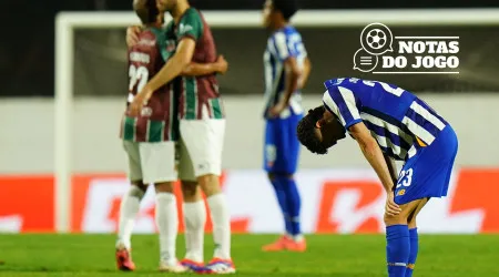 Kikas alimenta 'ressaca' e FC Porto diz adeus ao título (com tensão)