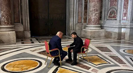 Zelensky e Trump falaram sobre possíveis novas sanções contra Moscovo